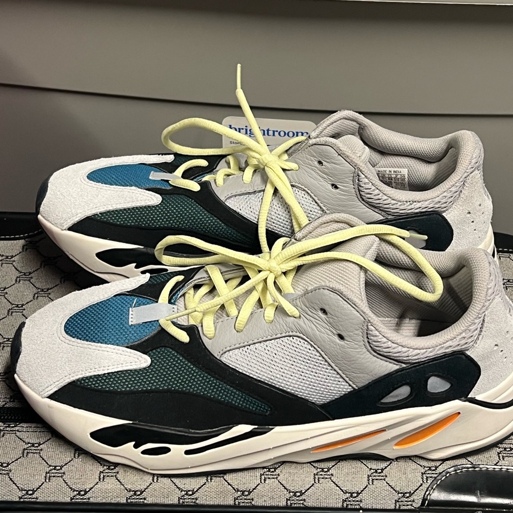 Chunky Teal & Gray Athletic Sneakers with Yellow Laces
